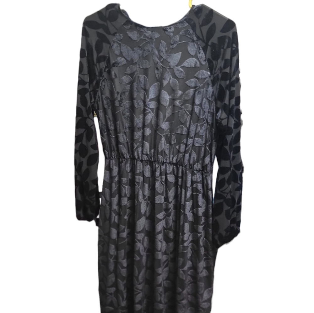 Minimal Black velvet smocked sheer Overlay ivy design dress teen  18